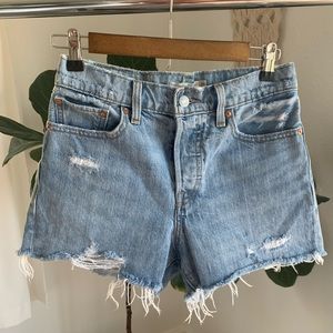 Levi’s wedgie short